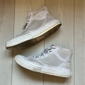 Crochet High Top Converse